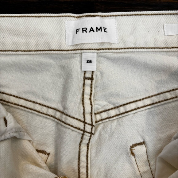 Frame Denim Cream Distressed Jeans high-rise, straight, fit cropped ankle - Picture 4 of 10